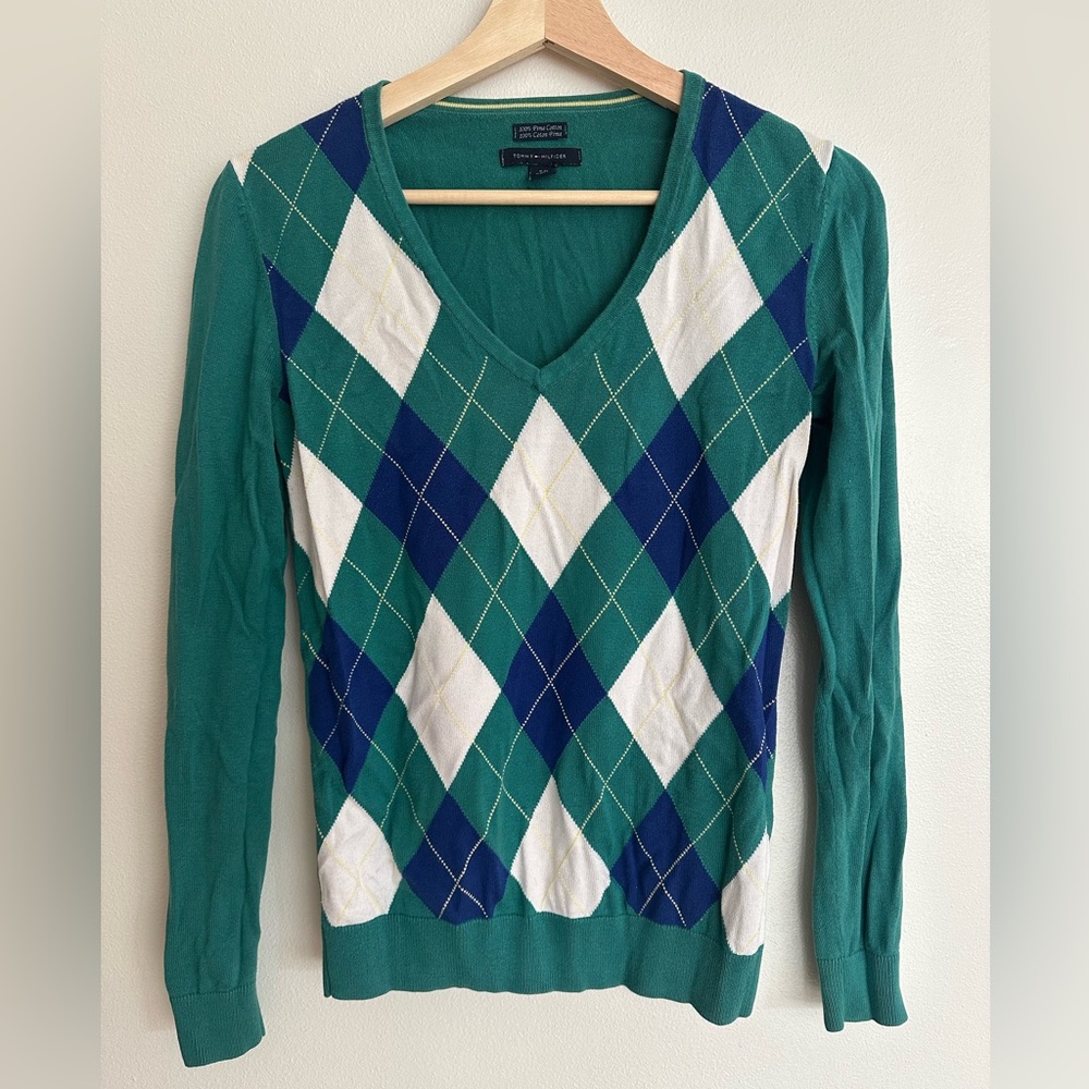 Tommy Hilfiger women's sweater.